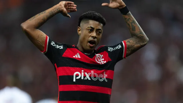 Flamengo goleia Medellín com brilho de geração 2019 e vira líder do Grupo A