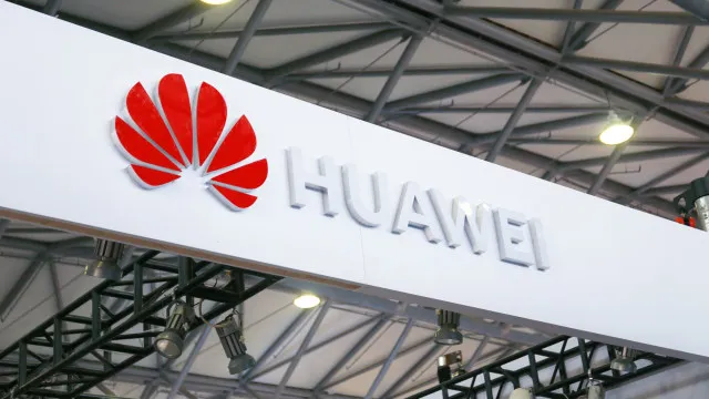 
                    Huawei e Qualcomm firmam acordo de patentes que abrange 5G, IA e redes nos EUA
                