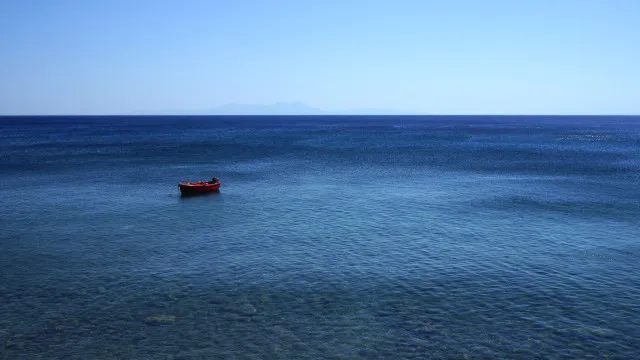 
                    Brasileira que sumiu na Inglaterra usou barco e ficou à deriva, diz polícia
                