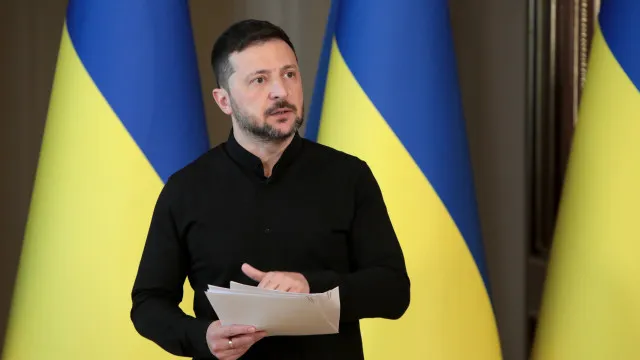 Zelensky propõe encontro e um “cessar-fogo” em carta aberta a Putin
