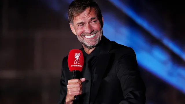 
                    Klopp será o novo treinador da Alemanha depois de eliminação na Copa, diz jornalista
                