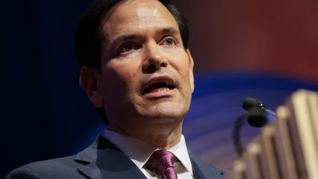 
                    Rubio acumula cargos sob Trump e foca hegemonia dos EUA na América Latina
                