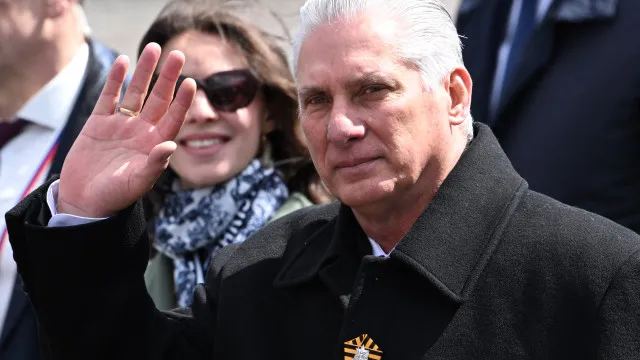 
                    Trump teria exigido saída de presidente cubano para avançar negociações
                