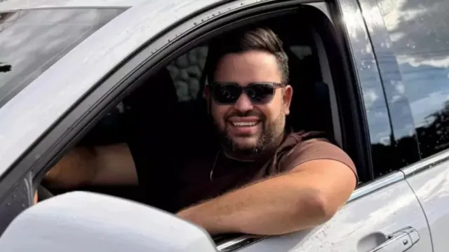 
                    Ex-BBB fala sobre ganhar mais como motorista do que como professor
                