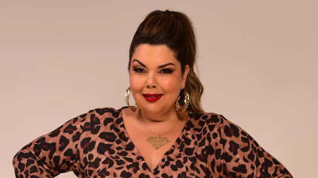 
                    'Vivo nessa luta a vida inteira', diz Fabiana Karla sobre obesidade após perder 19 kg
                