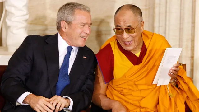 
                    Teorias da conspiração que provaram ser verdadeiras
                