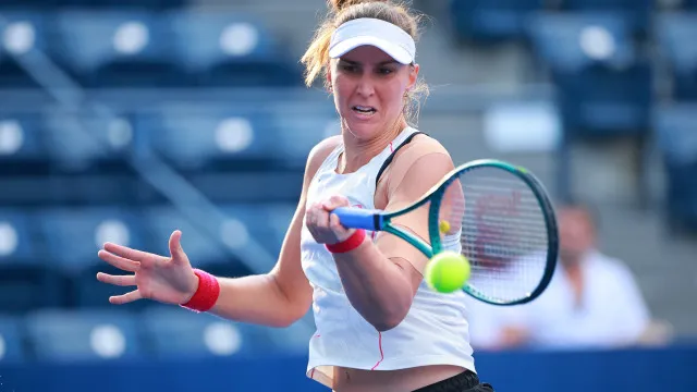 
                    Bia Haddad vence em estreia em Portugal e encerra jejum de quase sete meses
                