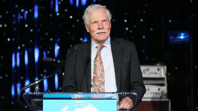 
                    Ted Turner, fundador da CNN, morre aos 87 anos
                