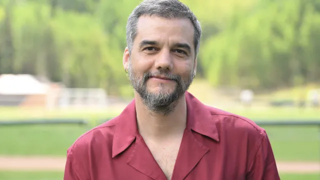 
                    Wagner Moura explica por que não participa mais de novelas
                
