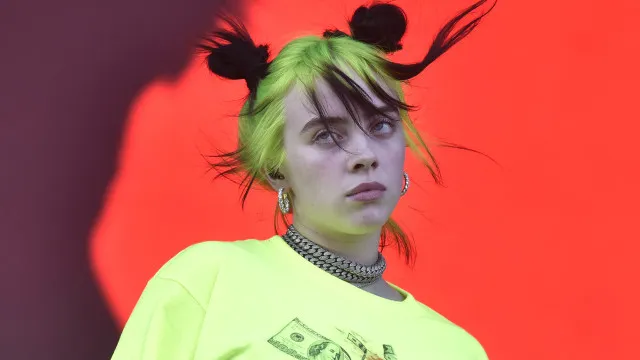 
                    Billie Eilish relembra trauma com assessoria de imprensa aos 14 anos
                