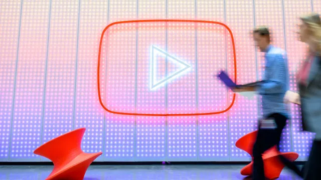 
                    YouTube muda regras de monetização e dobra exigência para ganhar dinheiro
                