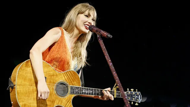 
                    Taylor Swift doa R$ 260 mil a mulher que se feriu ao socorrer adolescentes
                