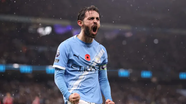 
                    Bernardo Silva decidirá futuro após a Copa e coloca Espanha como favorita
                