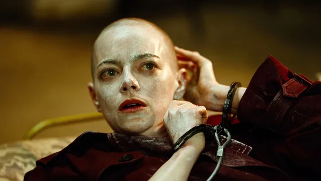 
                    Tensos e chocantes: Os melhores filmes de teorias da conspiração e paranoia!
                