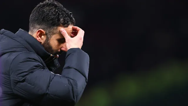 
                    A decisão de Ruben Amorim que Gerrard não perdoa: 