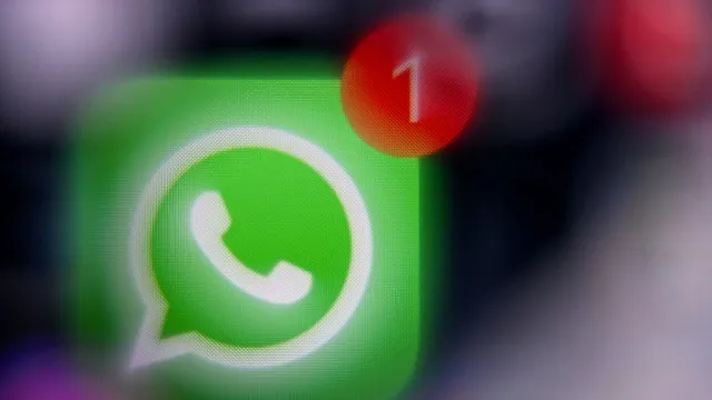 
                    WhatsApp testa alerta com IA para identificar possíveis golpes
                