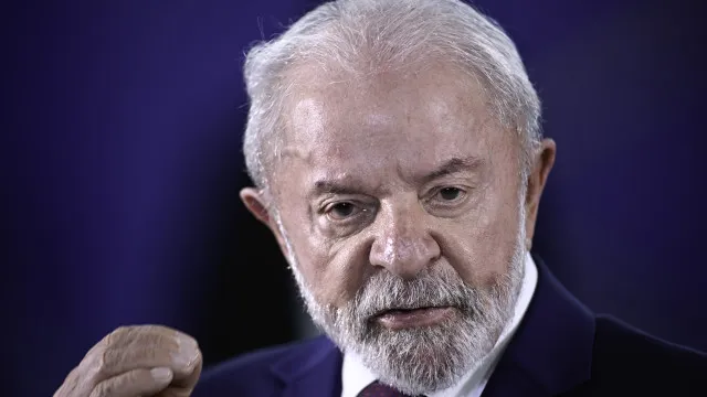 Lula presta solidariedade a Trump depois de tiros interromperem evento em Washington