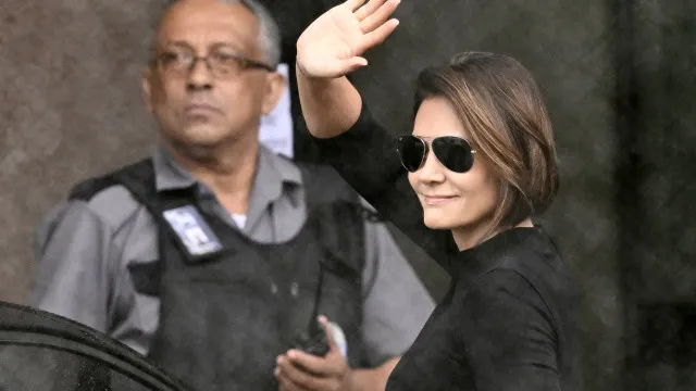 (FOLHAPRESS) - A ex-primeira-dama Michelle Bols