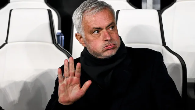 
                    Ex-Chelsea detona Mourinho: 