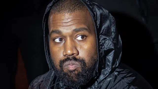 
                    Kanye West tem shows na Rússia cancelados após semanas de impasse
                