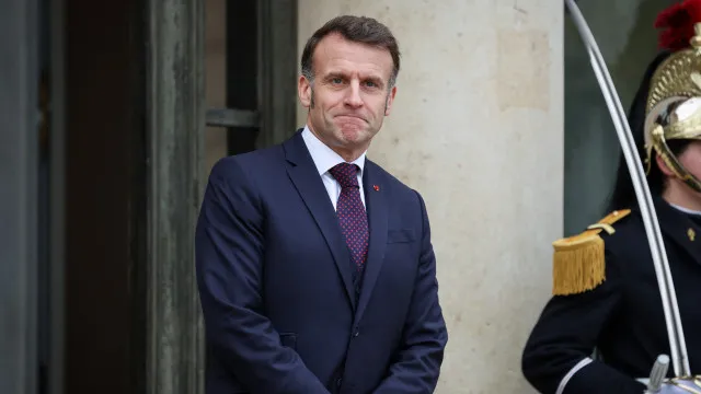 
                    Macron celebra a trégua entre Irã e EUA como 'algo muito bom' e pede inclusão do Líbano
                