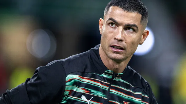 
                    Flamengo cobra time que tem Cristiano Ronaldo como sócio por dívida acima de R$ 10 milhões
                