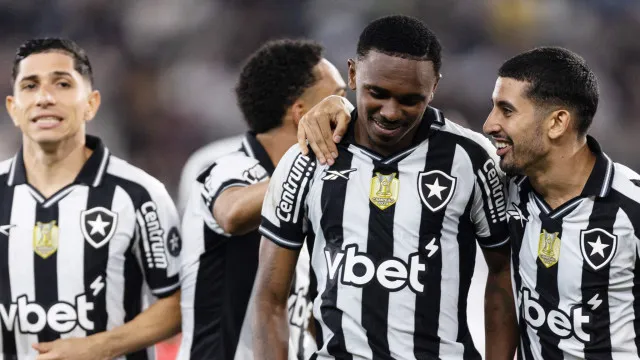 
                    Botafogo estreia na Copa Sul-Americana diante do Caracas sob o comando de Franclim Carvalho
                