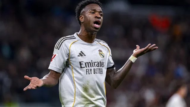 Vinícius Jr. desafia o Real Madrid: "Cristiano Ronaldo tentou e perdeu"