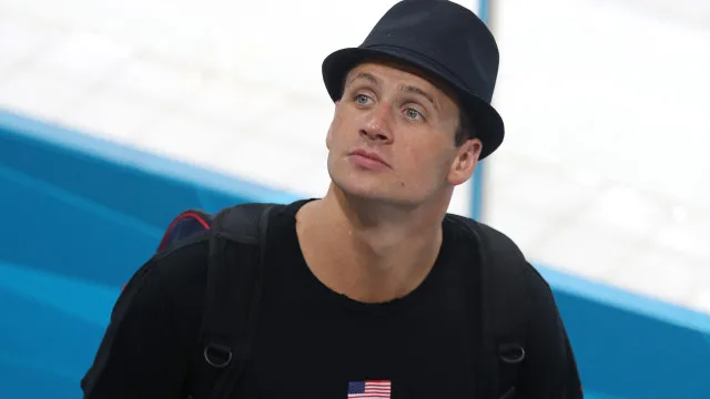 
                    Ex-nadador Olímpico é acusado de trair mulher durante gravidez
                