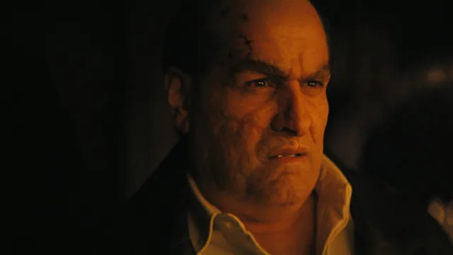 
                    Quem é o ator por trás desses personagens?
                