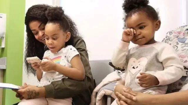 
                    Homem encontra cabeça de criança em mala enterrada em parque nos EUA
                