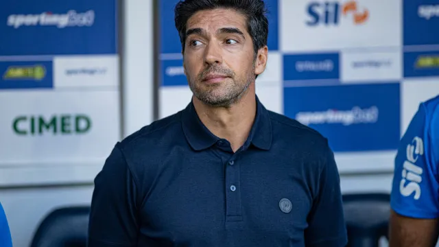 
                    Com 11º título, Abel se isola como o técnico mais campeão do Palmeiras
                