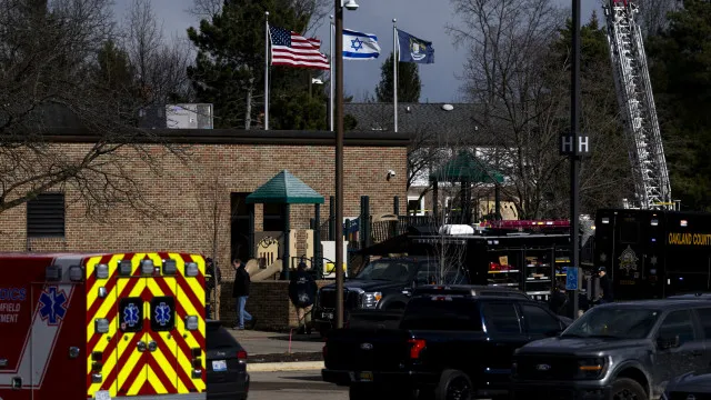 
                    Ataque a sinagoga nos EUA é investigado como crime contra judeus
                