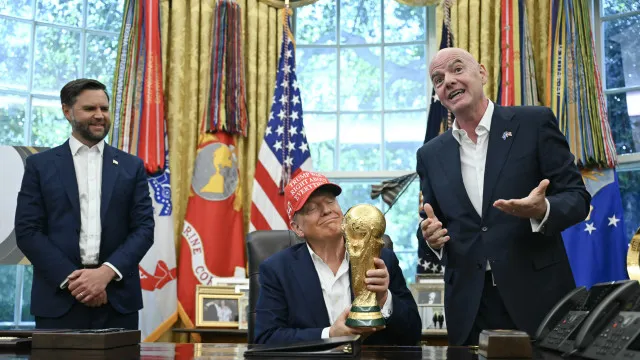
                    Itália recusa substituir Irã na Copa e detona Trump: 