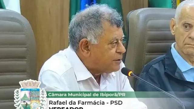 
                    Vereador fala que água suja é 'tão podre que preto perdia para ela'
                