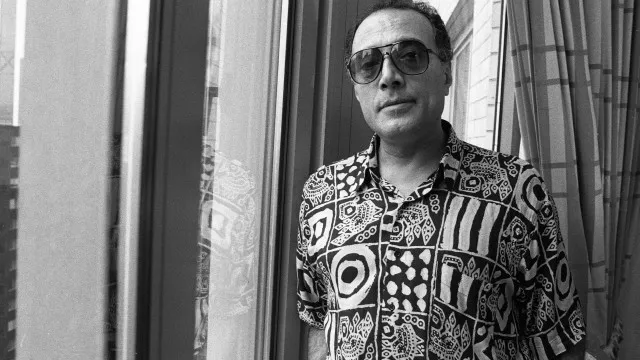 
                    Irã afirma que a casa do cineasta Abbas Kiarostami foi alvo de bombardeio
                
