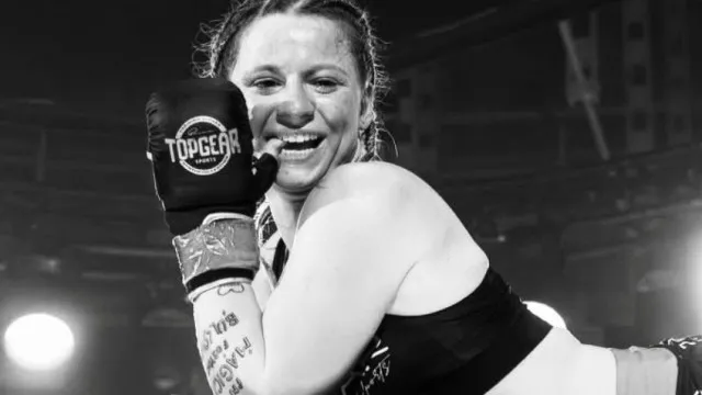 
                    Atleta morre, aos 23 anos, atropelada por caminhão na Tailândia
                