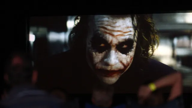 
                    Heath Ledger celebraria 47 anos; relembre os papéis do eterno Coringa
                