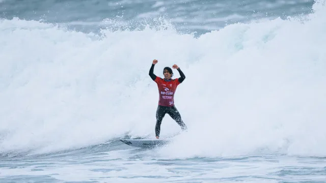 
                    Miguel Pupo vence australiano de virada e vai às quartas em Bells Beach
                