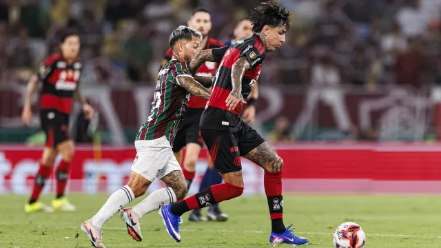 
                    Fluminense e Flamengo fazem clássico de olho no G-4 do Brasileirão após largada na Libertadores
                