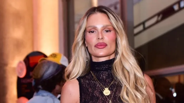 
                    Yasmin Brunet perde 25 kg e mostra o resultado; veja
                