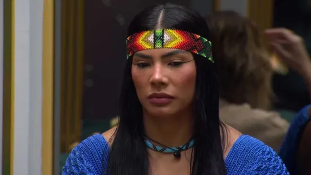 
                    BBB 26: Marciele fica surpresa ao ver beijo entre Jordana e Jonas
                
