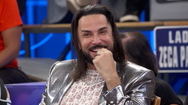 
                    Famosos que têm muitos filhos: Recordista é brasileiro
                