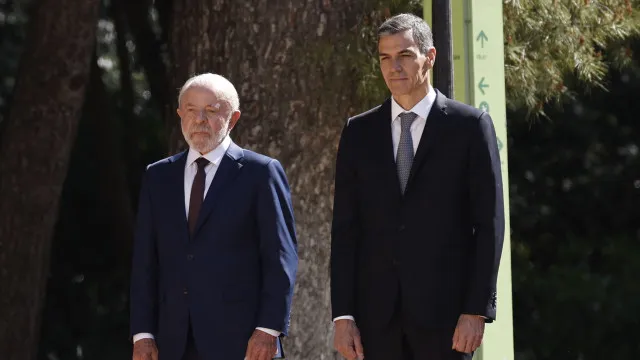 
                    Brasil e Espanha assinam acordos sobre Big techs e tecnologia digital
                