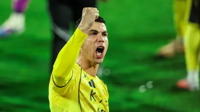 
                    Cristiano Ronaldo faz gol 971 da carreira, e Al-Nassr fica perto do título
                