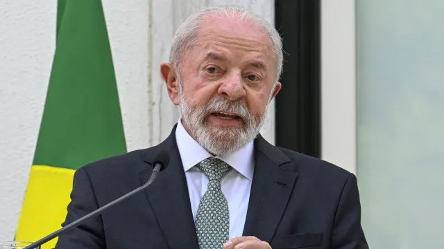 Lula lembra que não indicou Moraes ao STF e detona Flávio e Vorcaro