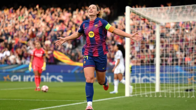 
                    Putellas supera Messi como maior vencedora da história do Barcelona
                