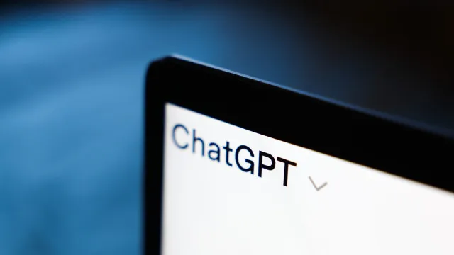 
                    Pede conselhos financeiros ao ChatGPT (ou chatbots)? 5 razões para parar
                