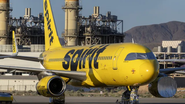 
                    Spirit Airlines cancela todos os voos e anuncia encerramento das atividades
                