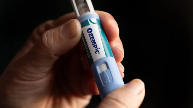 
                    Canetas emagrecedoras: os estragos da droga popularizada por famosos
                